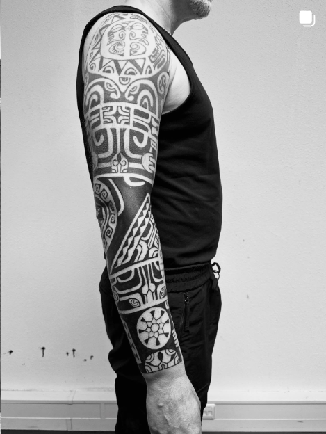 Tattoosbyivar.nl